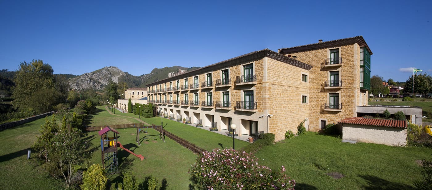 Parador De Cangas De Onis-Spain-Cangas De Onis-General view-5