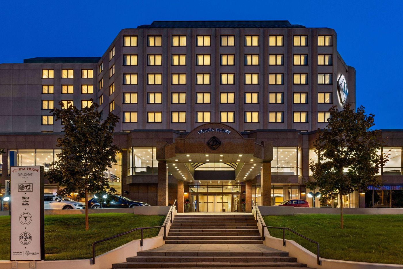 Vienna-House-by-Wyndham-Diplomat-Prague-General-view-7