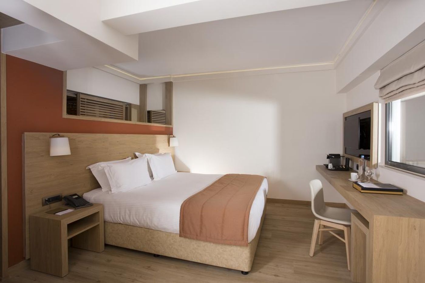 Golden-Age-of-Athens-Room-13