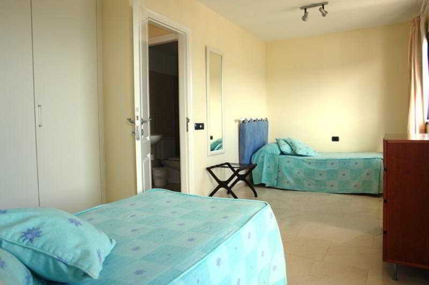 Mirador-del-Mar-C-B--Room-19