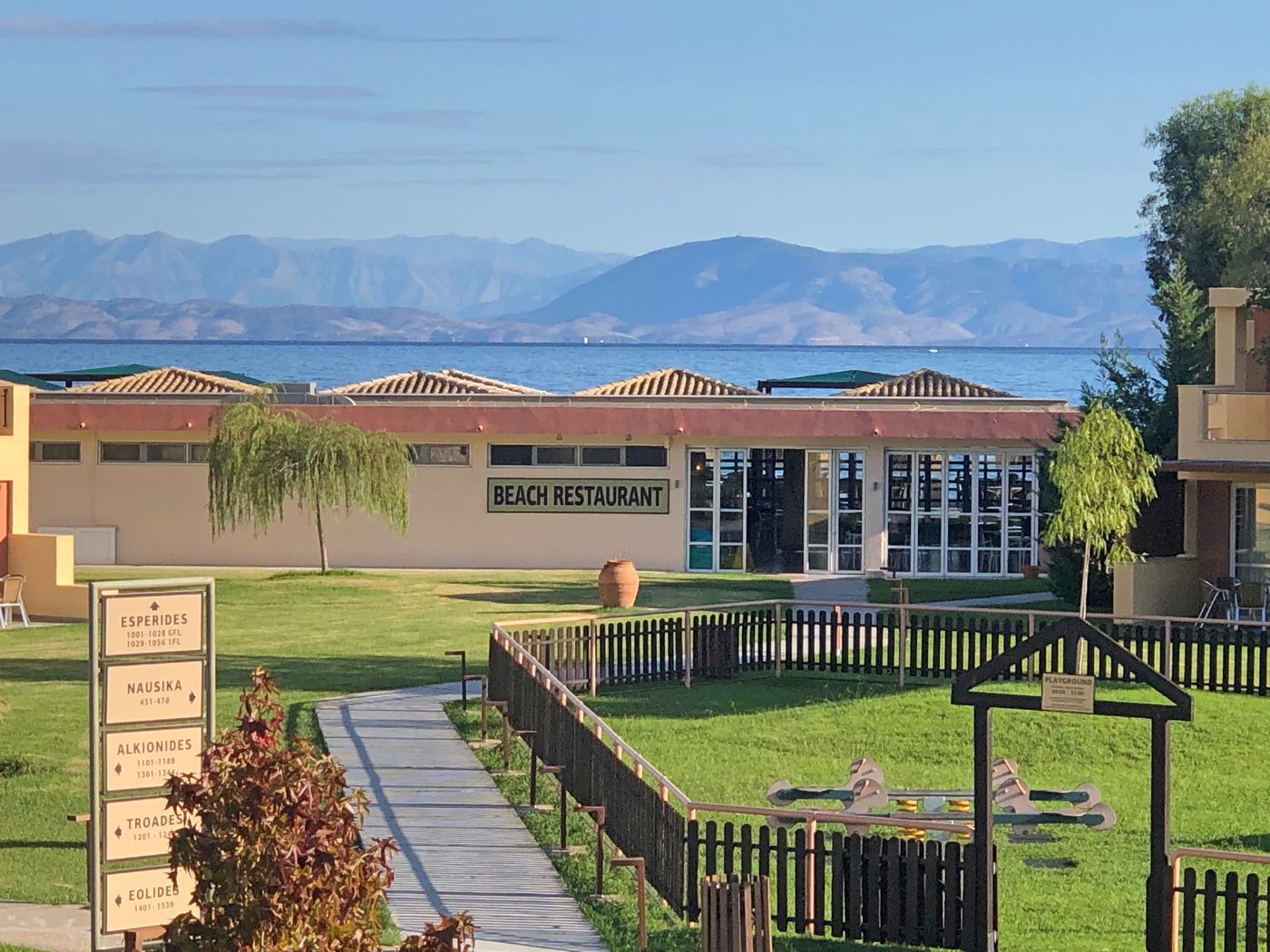 Messonghi-Beach-Restaurant-20