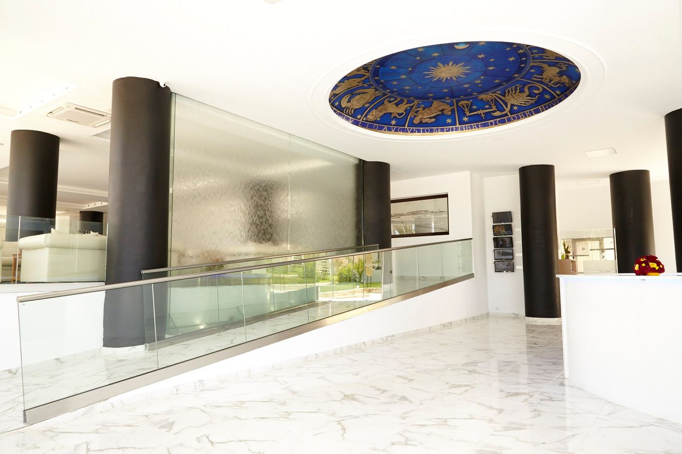 Rethymno-Residence-Hotel-and-Suites-Lobby-20