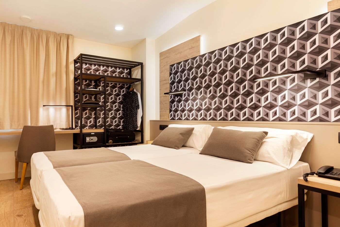 Ronda House-Spain-BARCELONA-Room-3