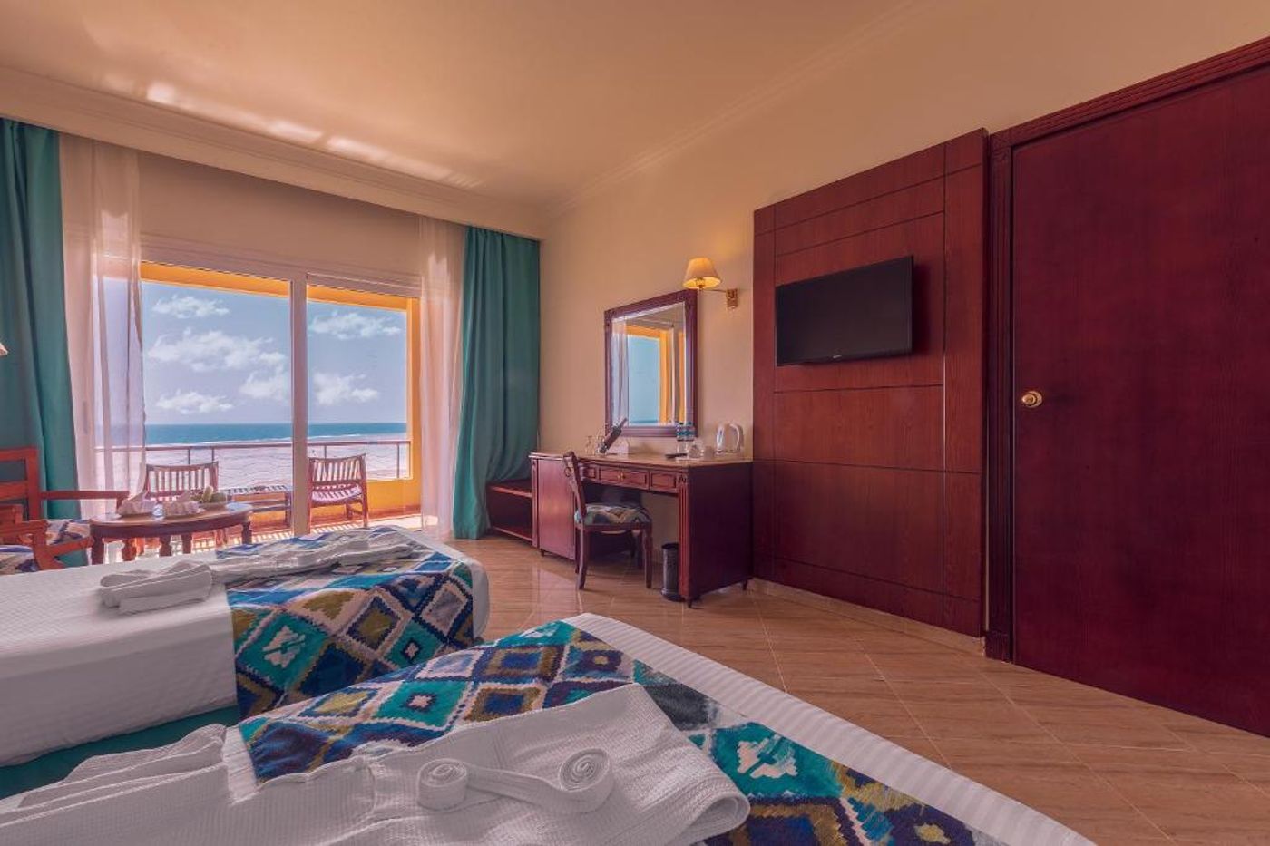 Malikia-Resort-Abu-Dabbab-Room-32