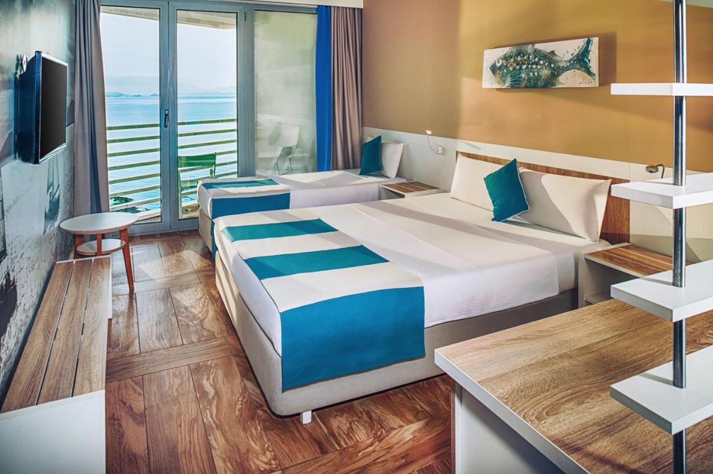 Carine-Hotel-Delfin-Room-5