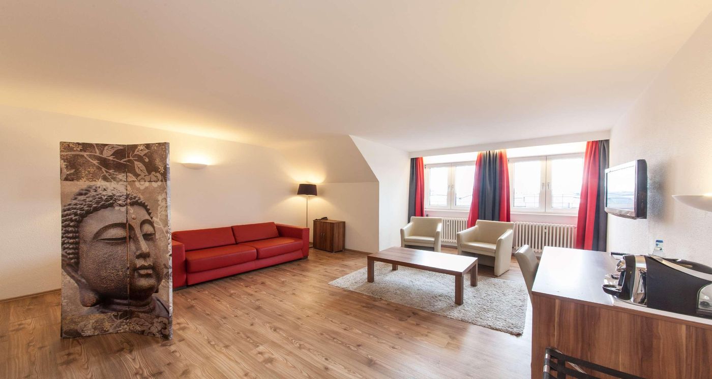 Sure-Hotel-by-Best-Western-Muenchen-Hauptbahnhof-Room-49