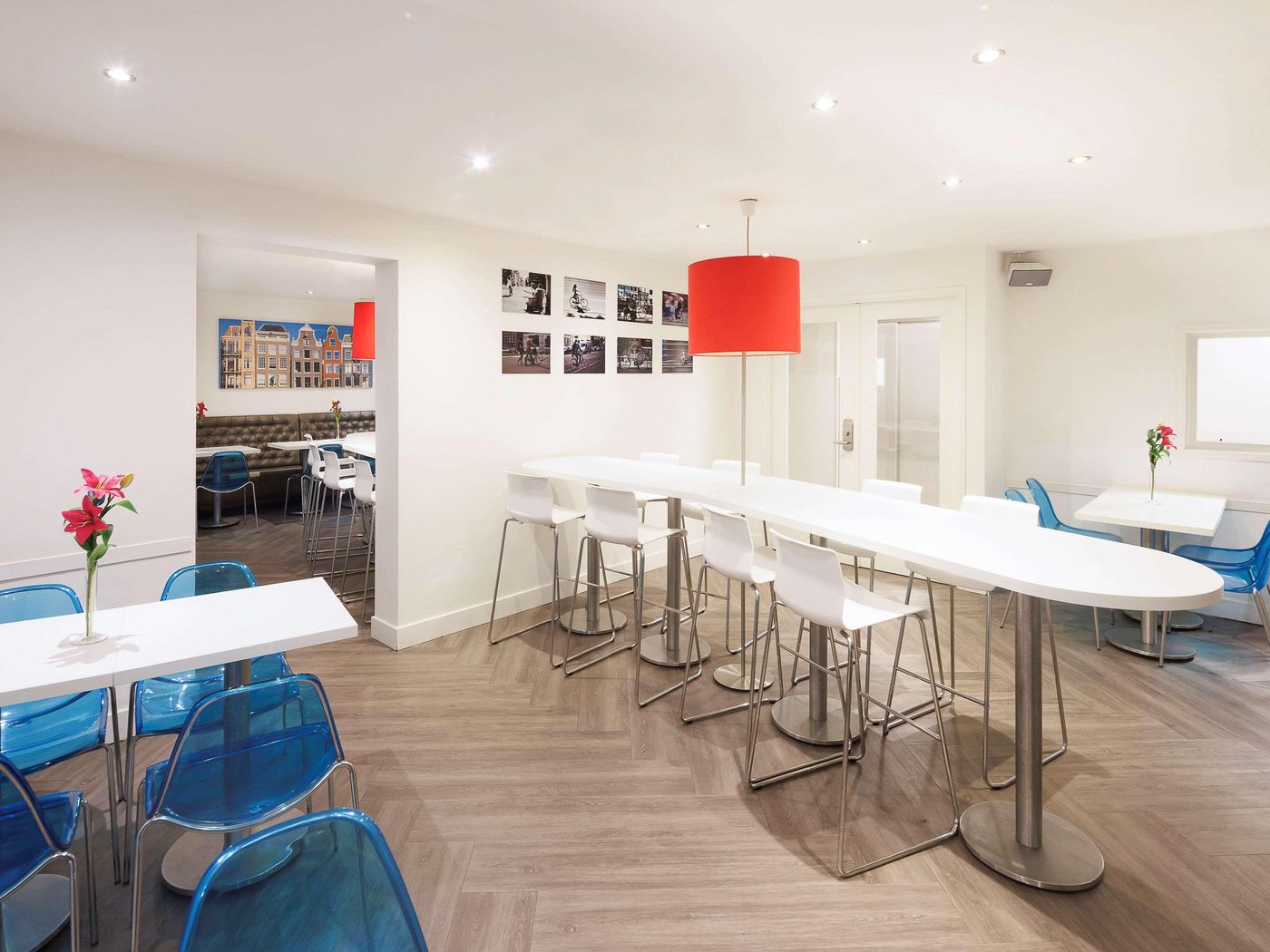 ibis-Styles-Amsterdam-Central-Station-Sports-and-Entertainment-14