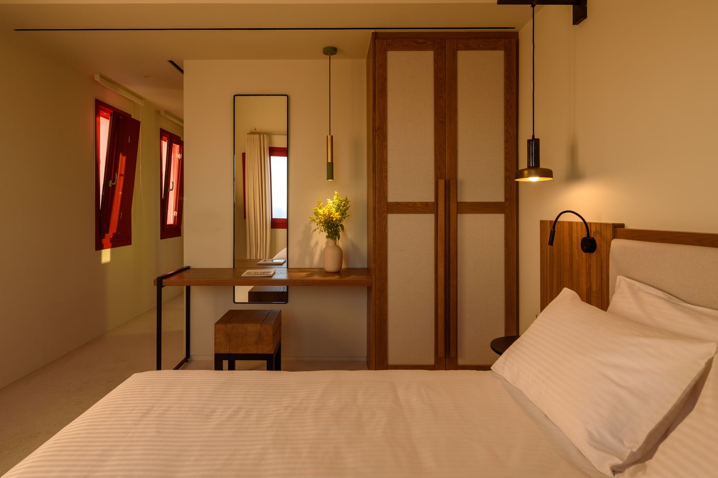 Potnia-Theron-Suites-Room-22