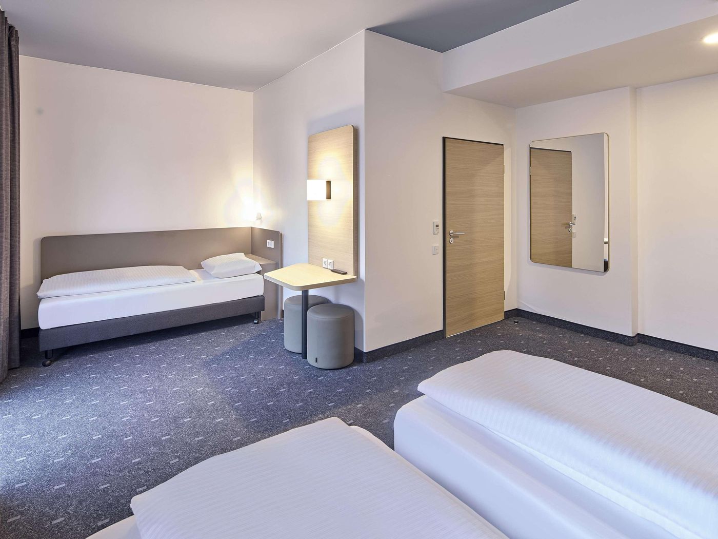B-B-Hotel-Koln-Messe-Room-33
