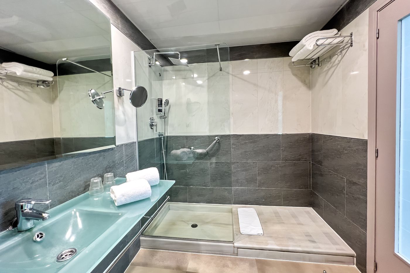 Leonardo-Hotel-Fuengirola-Costa-del-Sol-Room-33