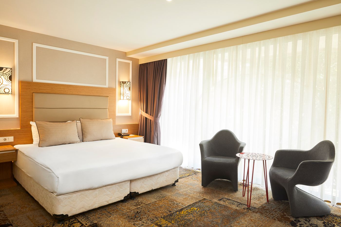 All-Seasons-Hotel-Room-9