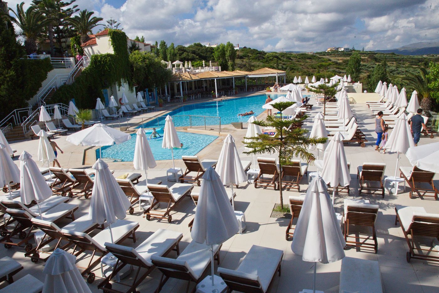 Rethymno-Mare---Water-Park-Pool-7