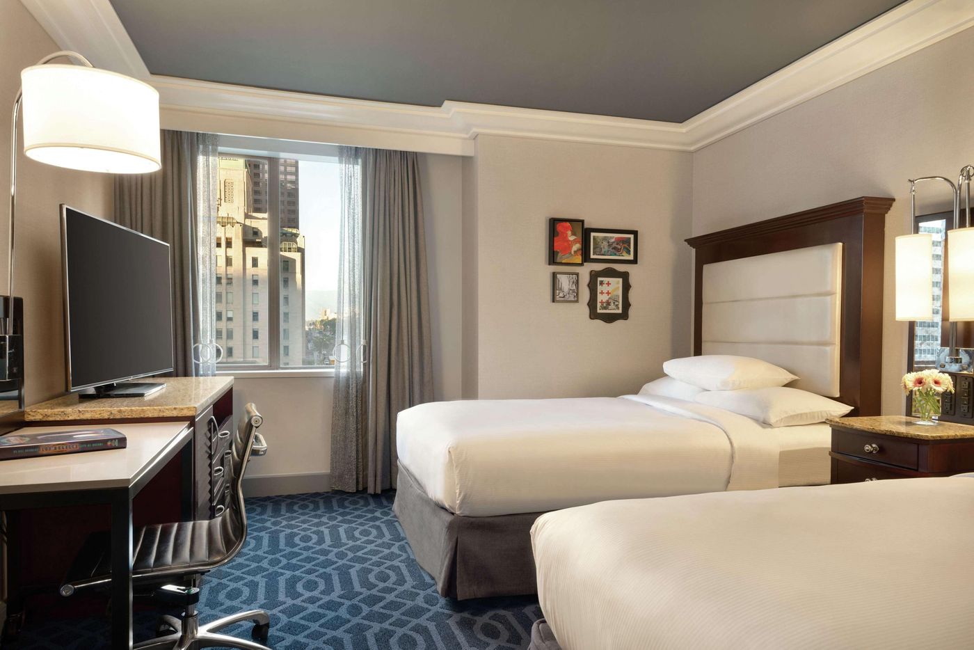 Hilton-Checkers-Los-Angeles-Room-23