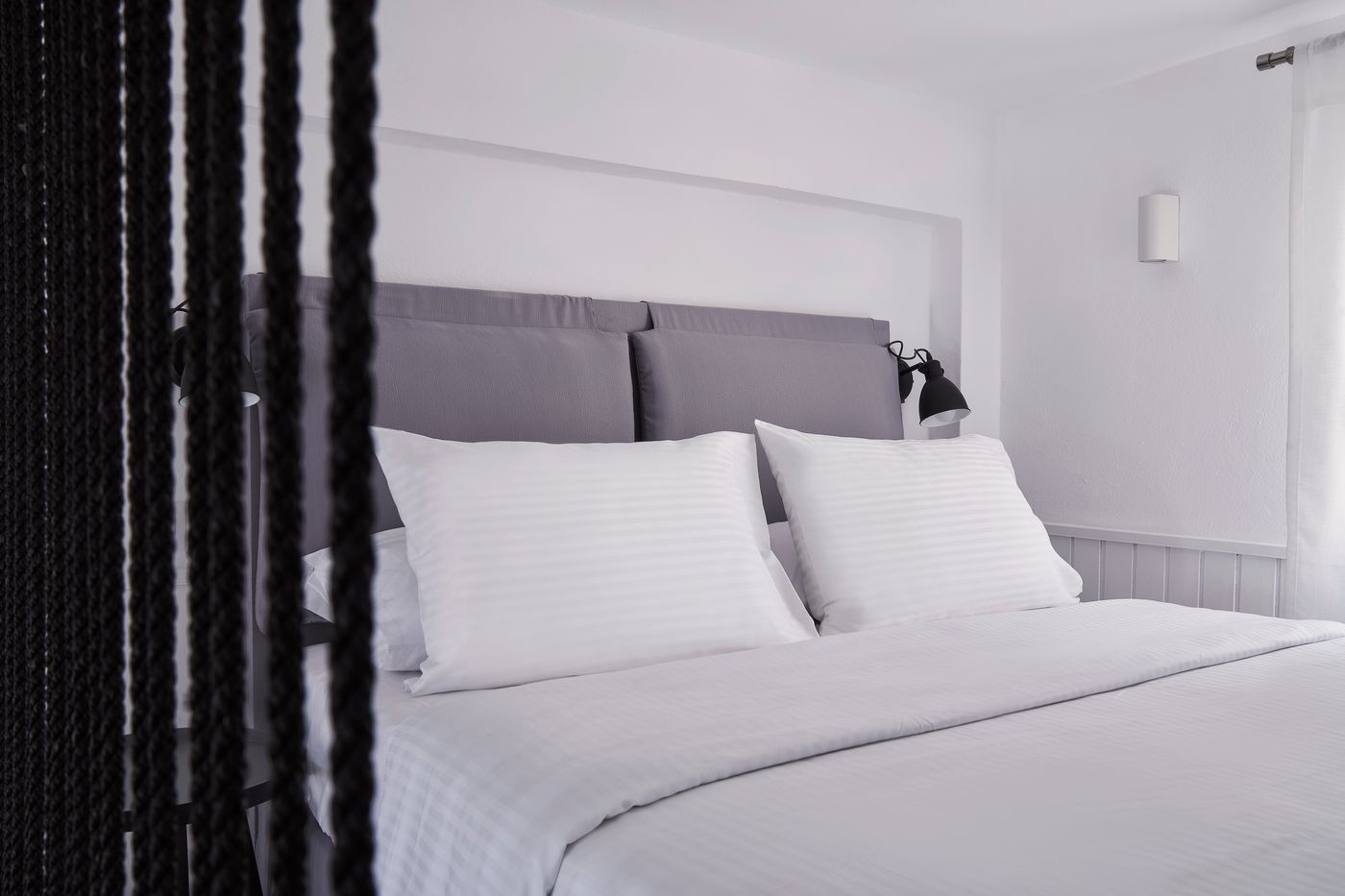 Mr-and-Mrs-White-Oia-Santorini-Room-21