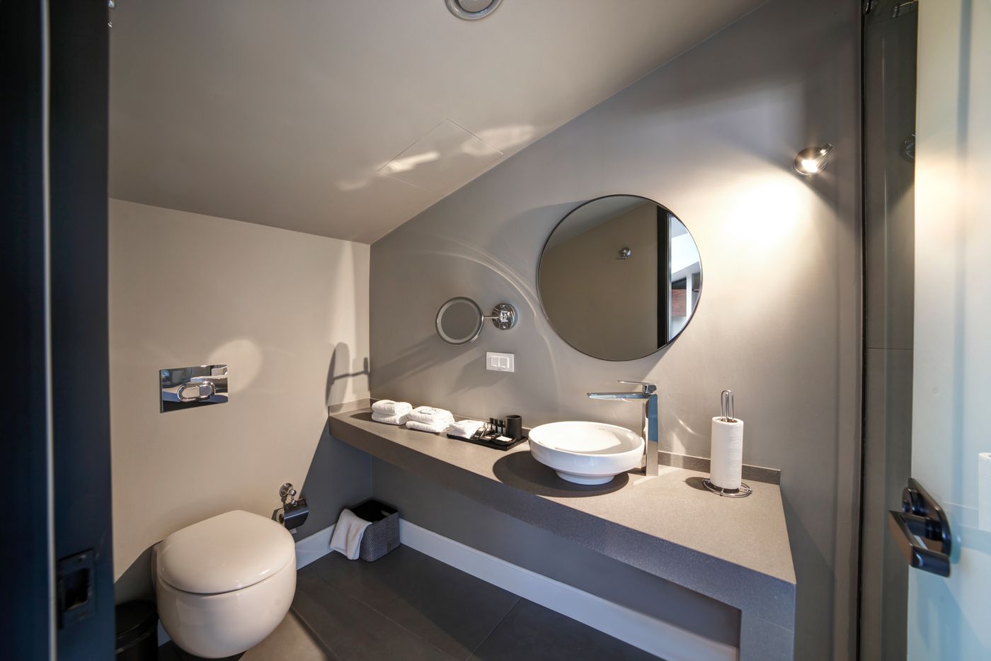 39-KalamIs-Marina-Hotel-Room-46