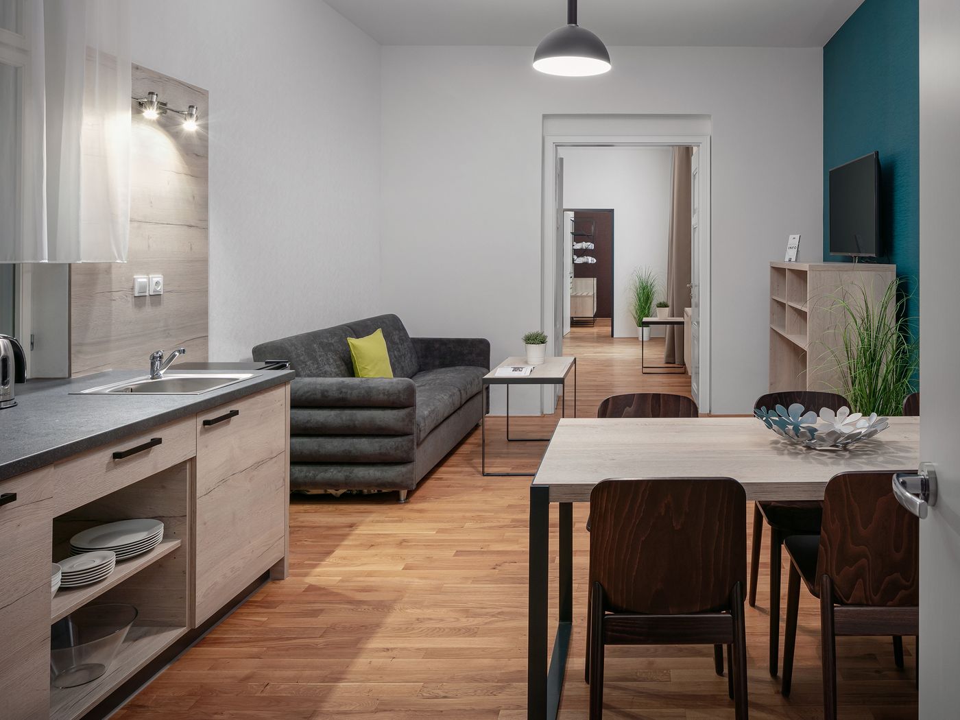 EA-ApartHotel-Melantrich-Room-16