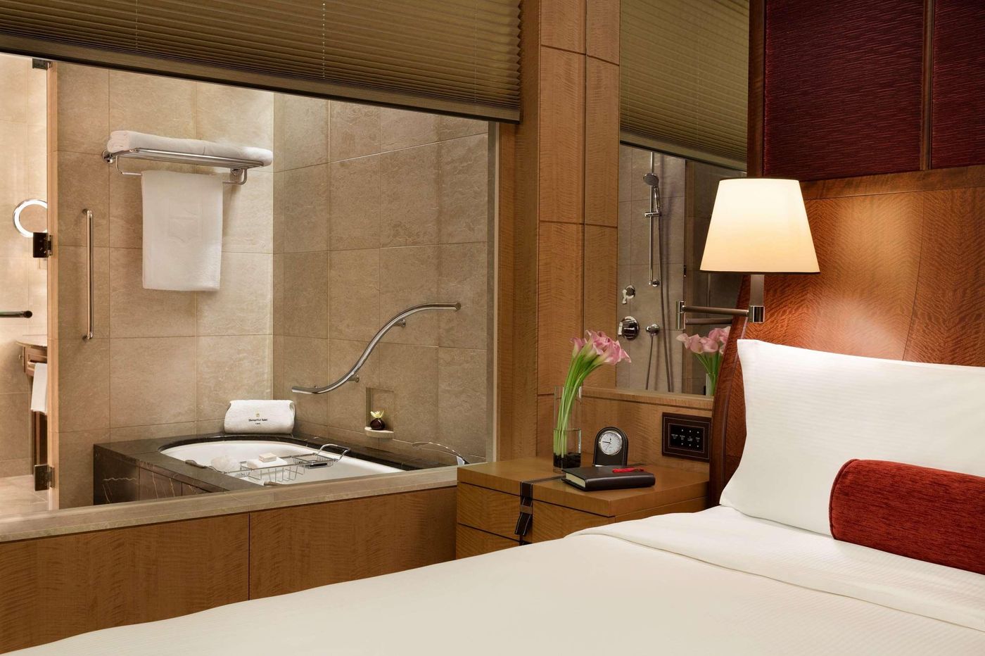 Shangri-La Hotel Tokyo-Japan-Tokyo-Room-5