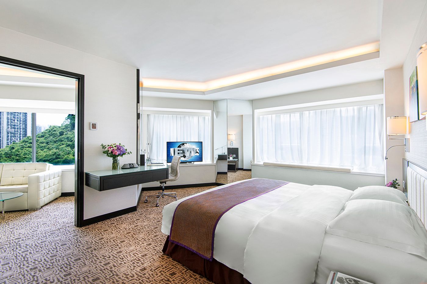 Regal-Riverside-Room-18