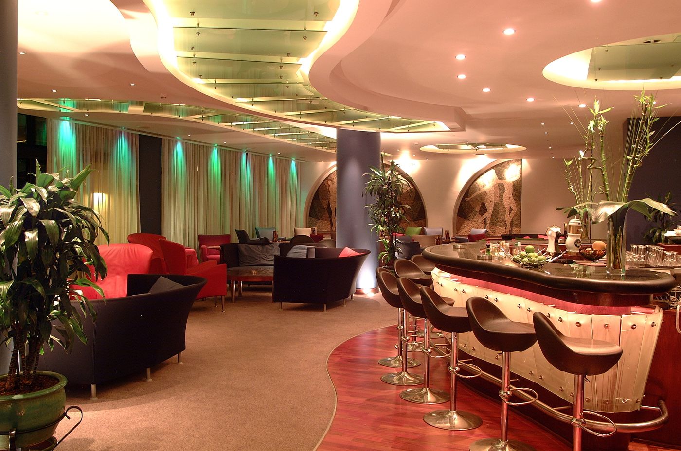 Palm Beach Hotel and Bungalows