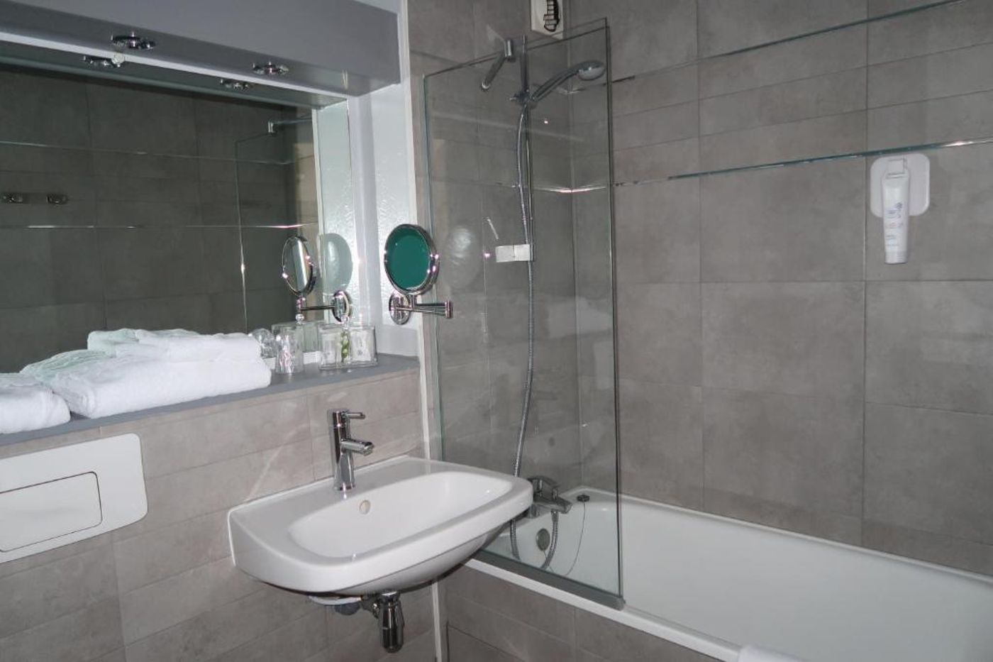 Greet Hotel Massieux Lyon Nord - France - MASSIEUX - Room - 7