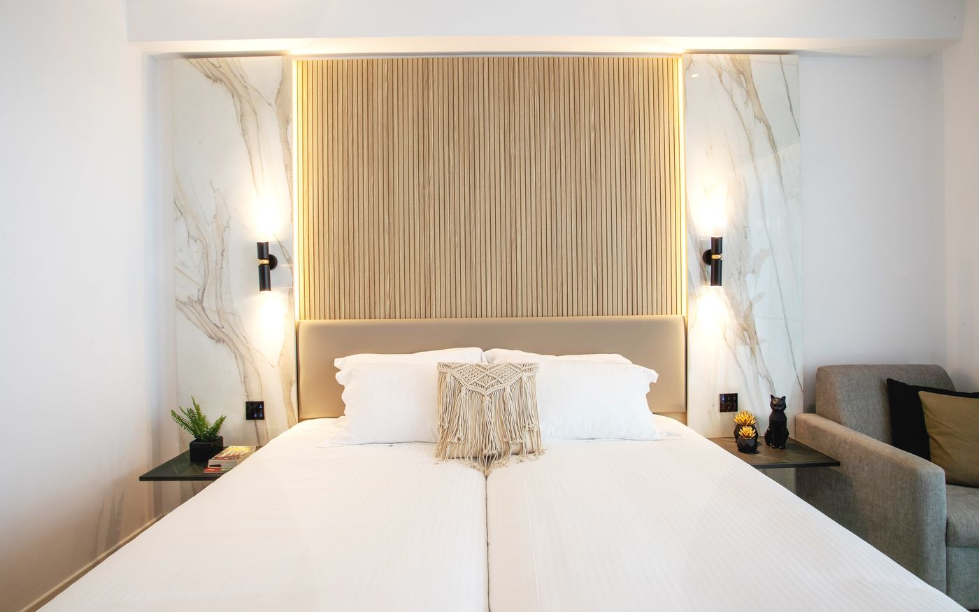 Cavo-Maris-Beach-Room-36