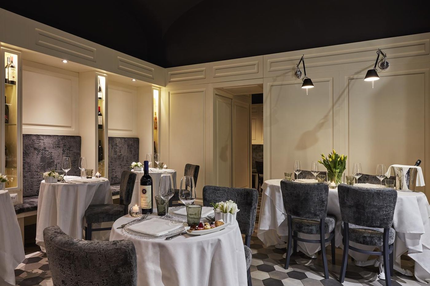 The-Code-Hotel-Restaurant-12