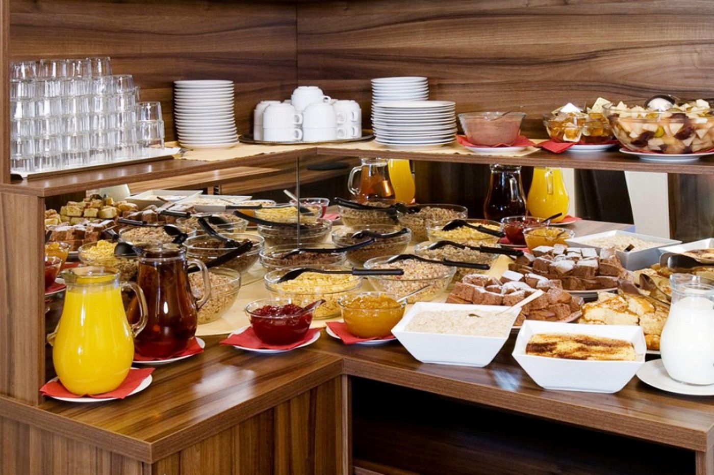 Superior-Hotel-Restaurant-39