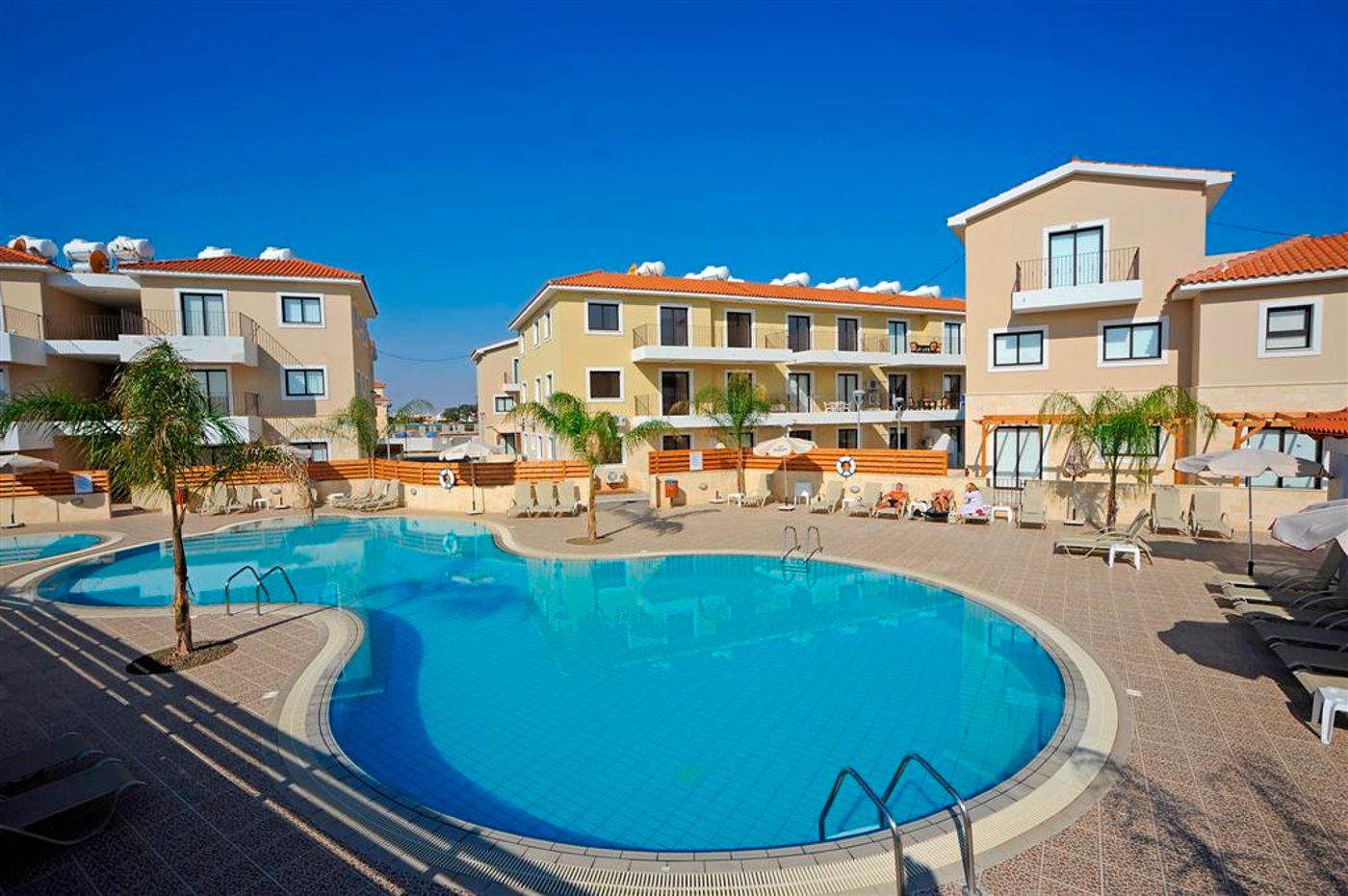 Kyklades Resort & Spa