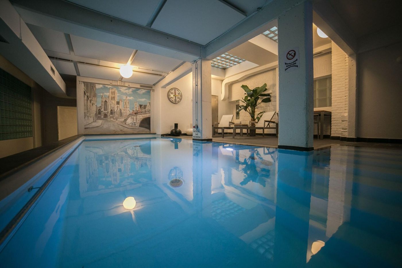 Hotel Orion-Belgium-Ghent-Pool-5