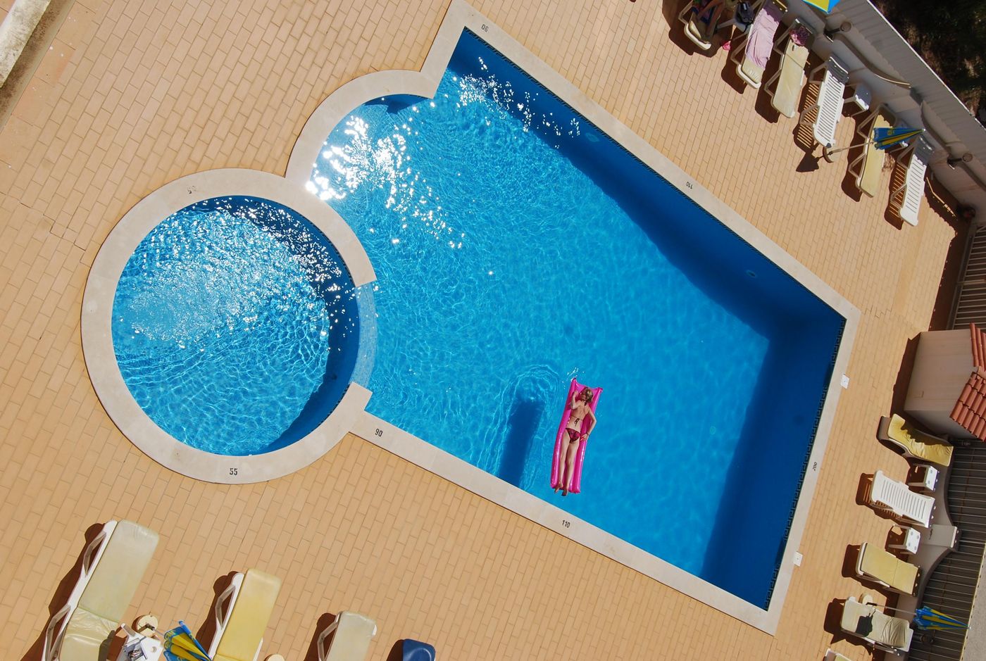 Cantinho-do-Mar-Pool-3