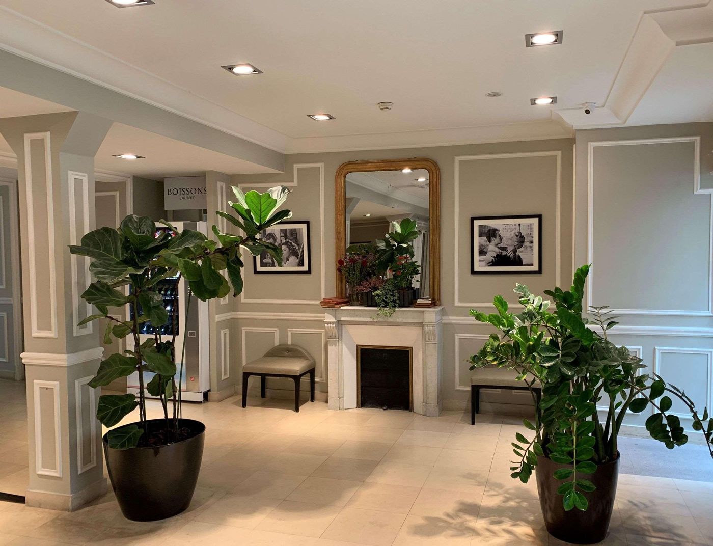 Central-Saint-Germain-Lobby-14