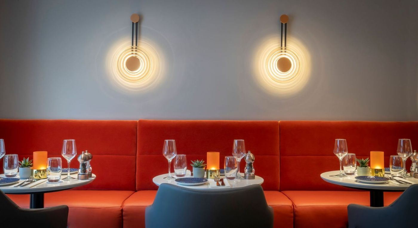 Clayton-Hotel-Cardiff-Lane-Bar-23