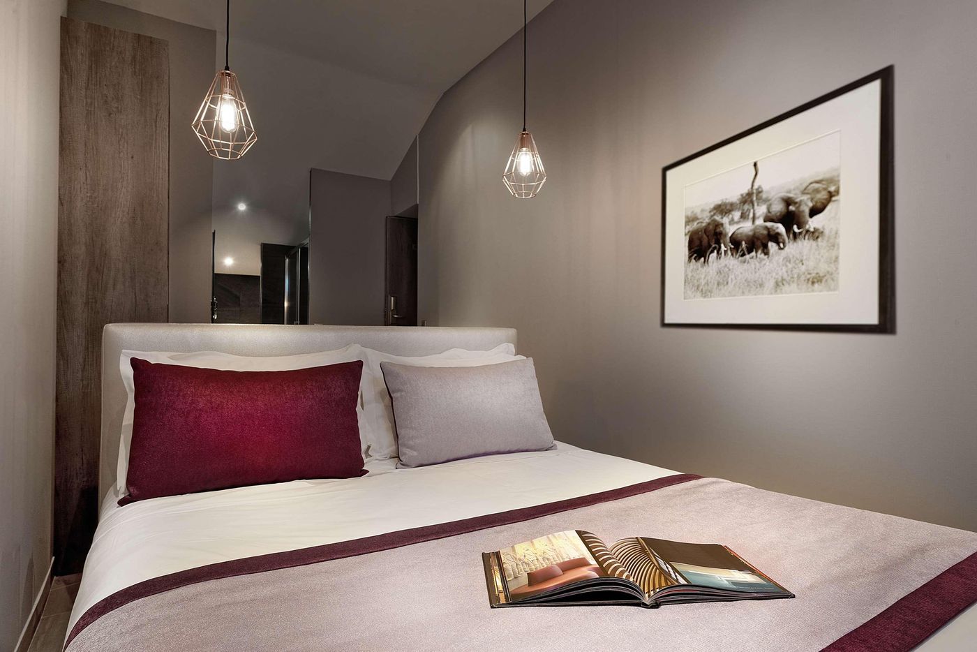 Best-Western-Plus-Nice-Cosy-H----tel-Room-36