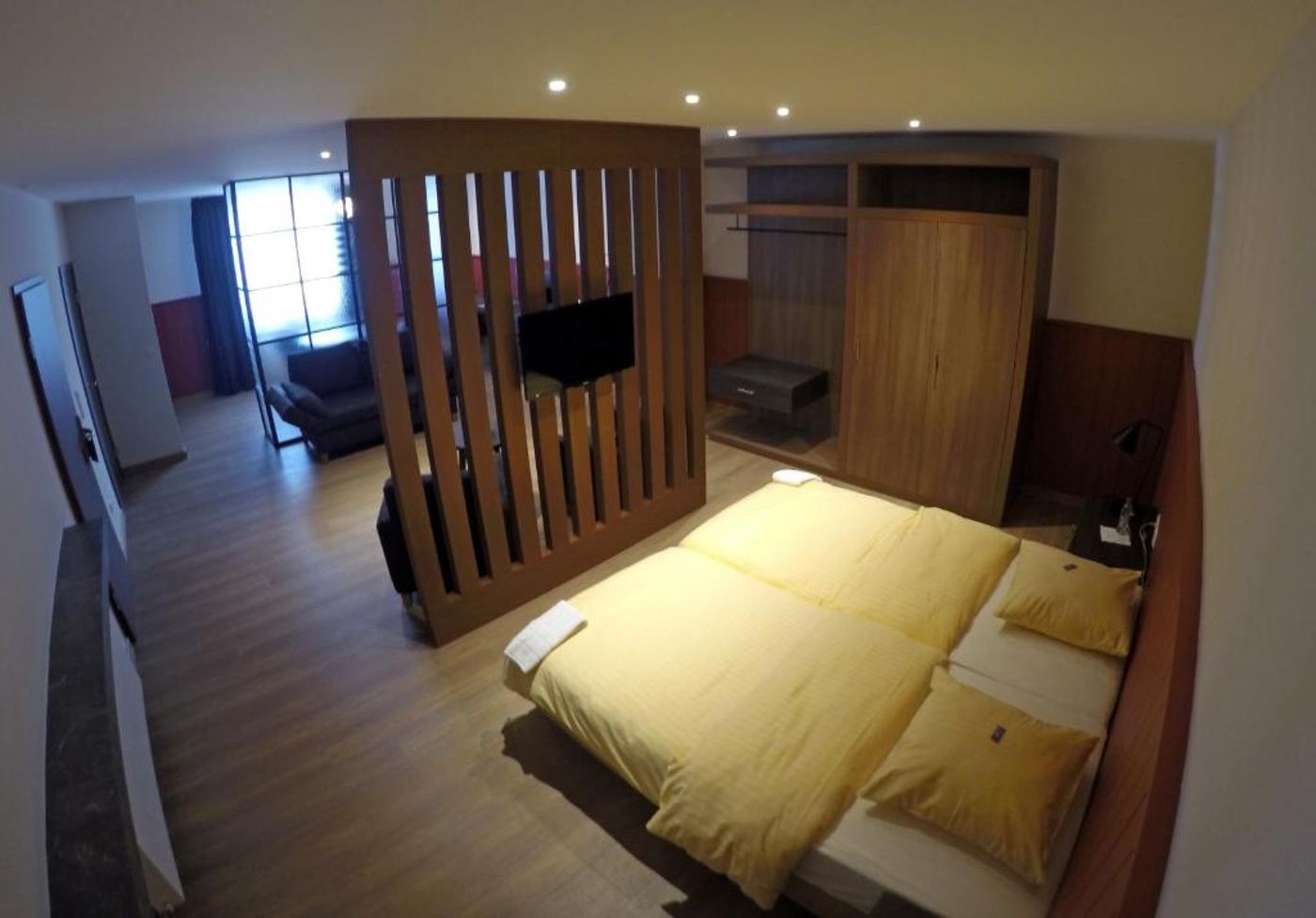Logis-Hotel-Acacia-Room-15