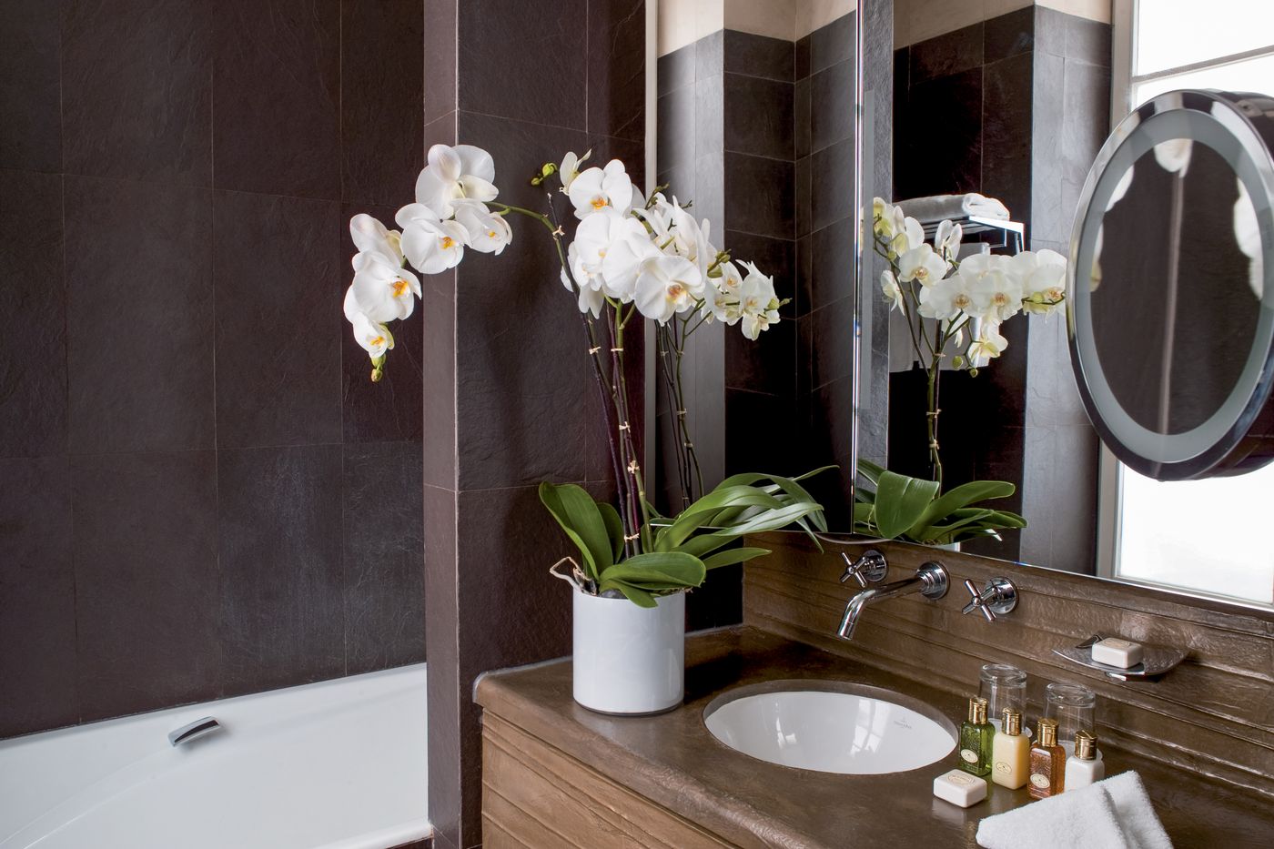 Esprit-Saint-Germain-Room-49