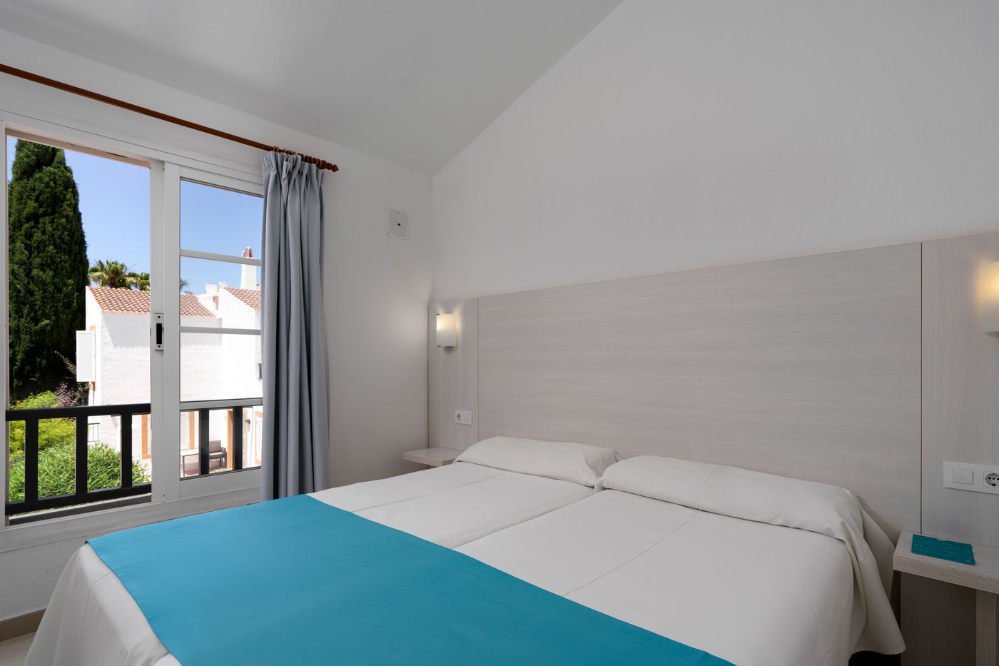 AluaSun-Lago-Park-Room-15