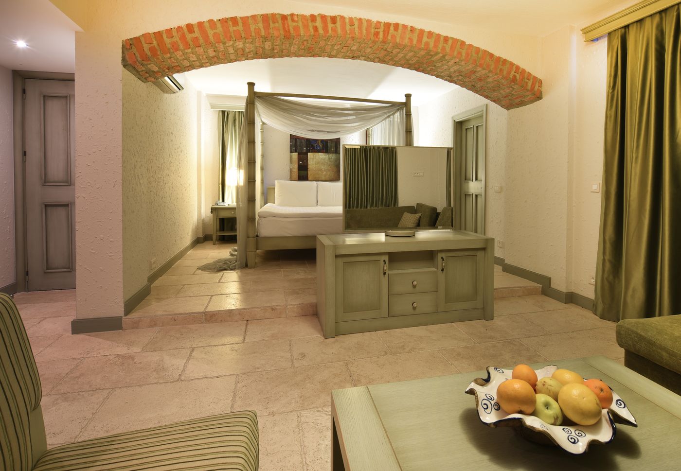 Temenos-Luxury-Hotel---SPA-Room-34