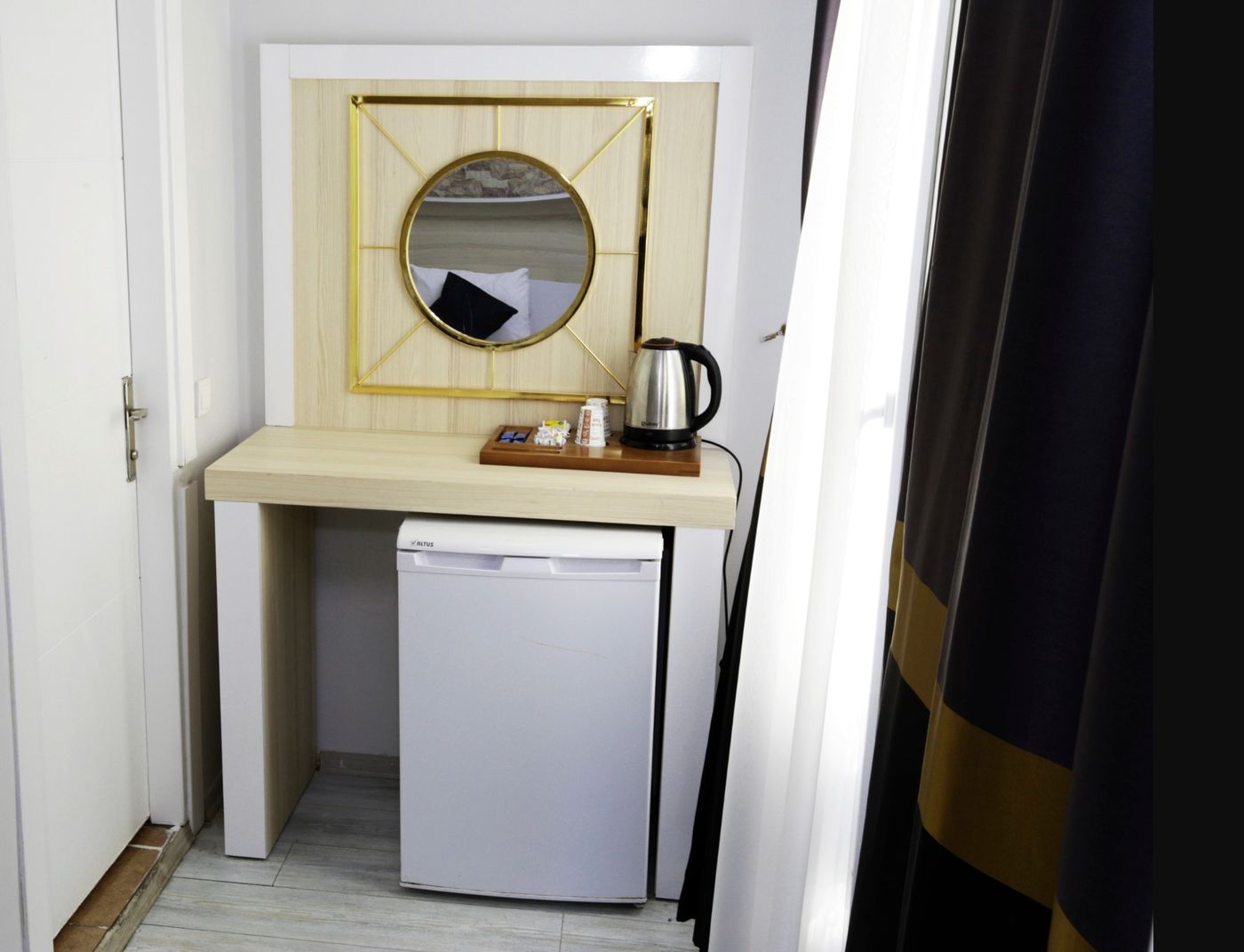 Mila-Suites-Taksim-Room-12