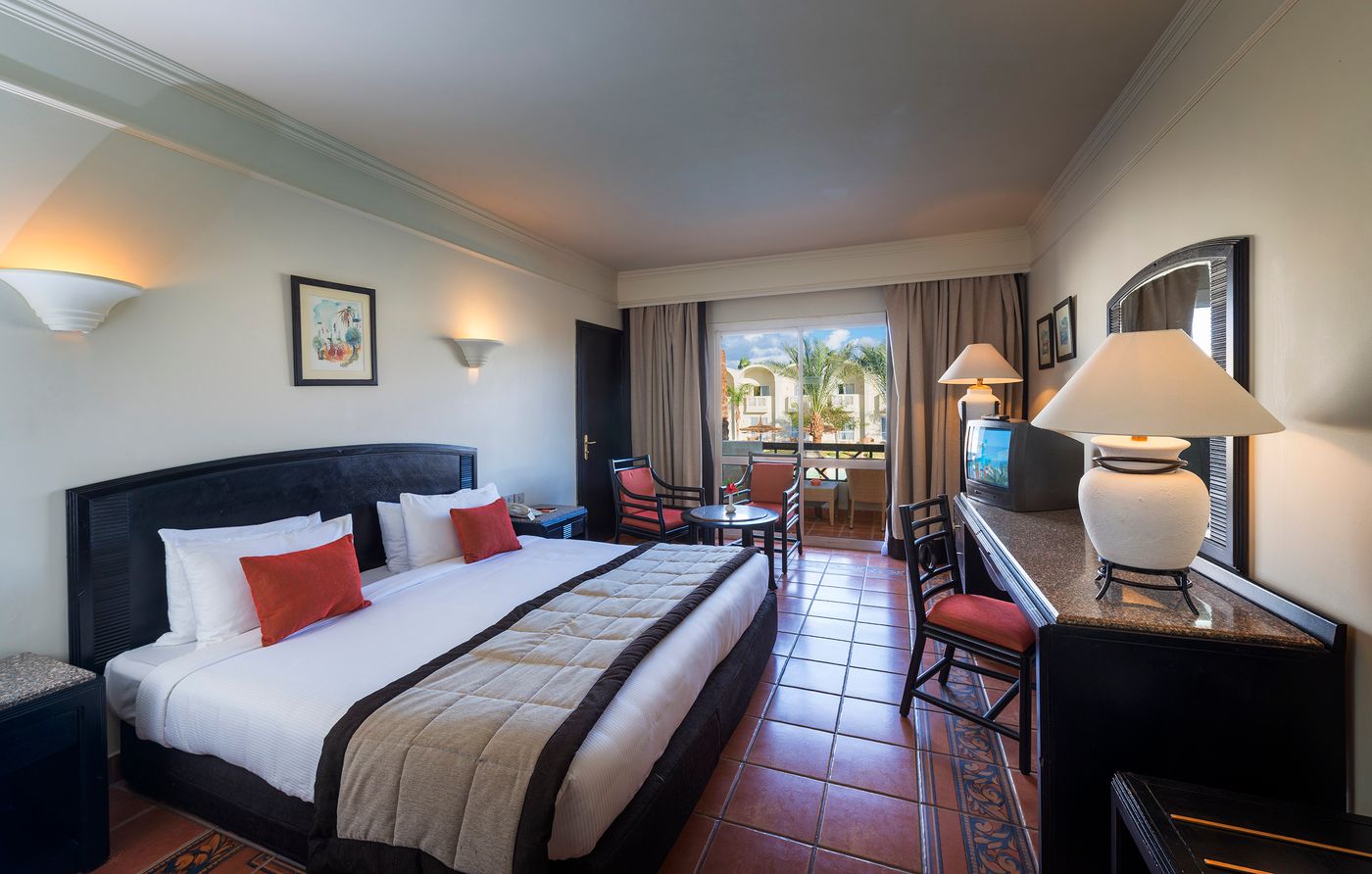 Reef Oasis Beach Resort