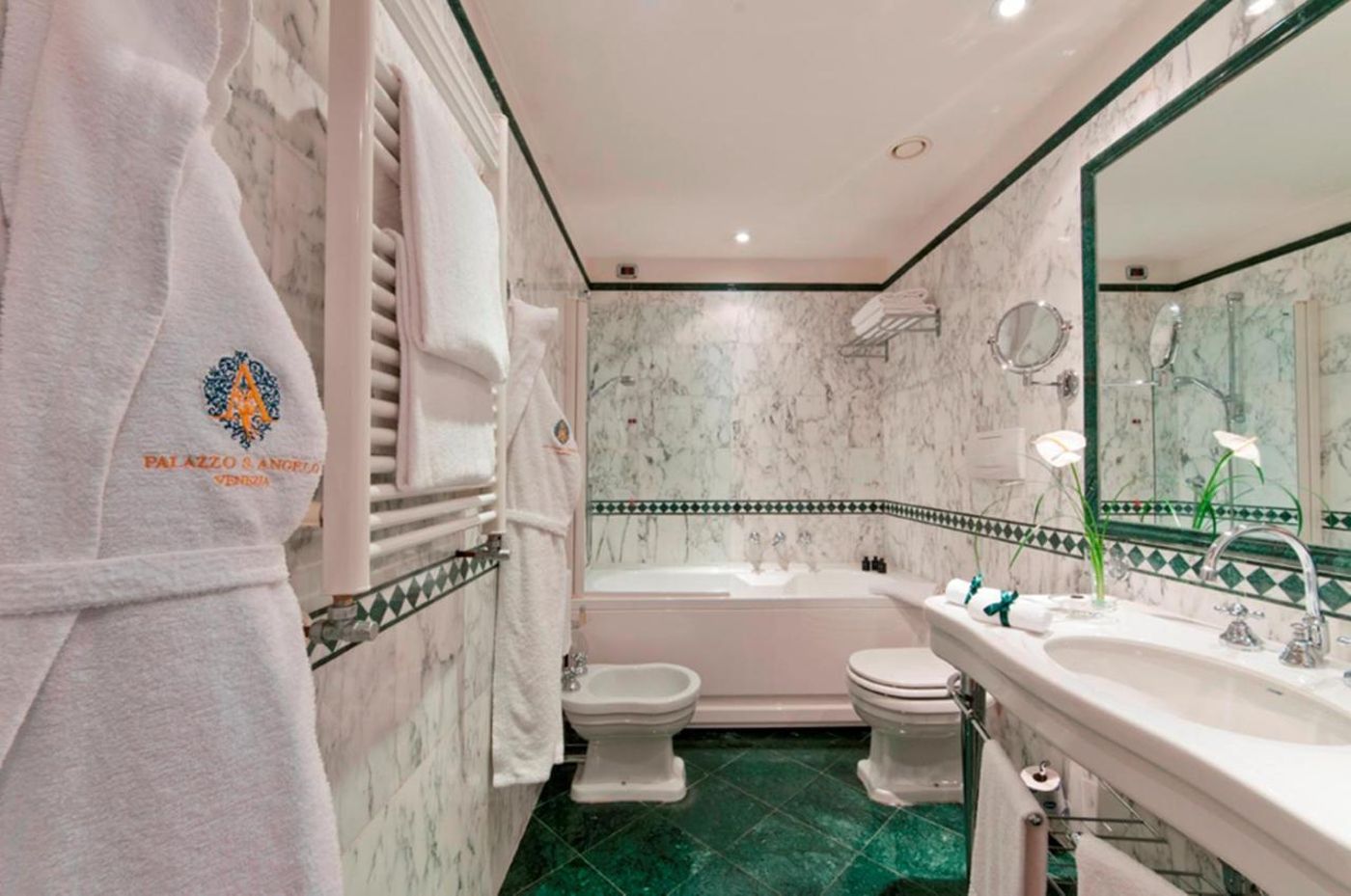 Sina-Palazzo-Sant-Angelo-Room-19