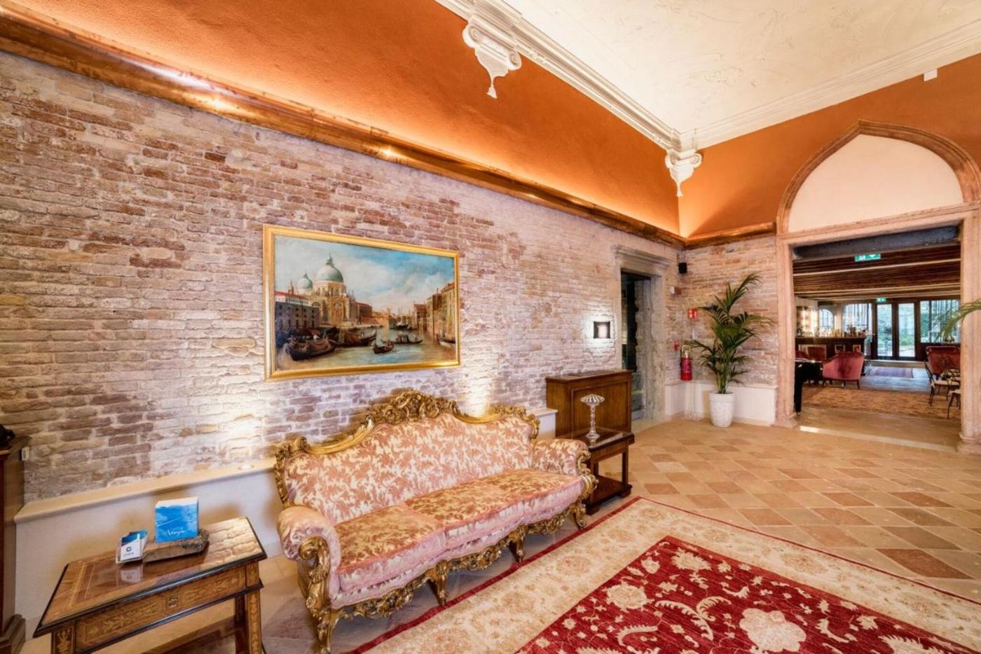 Nani-Mocenigo-Palace-General-view-19