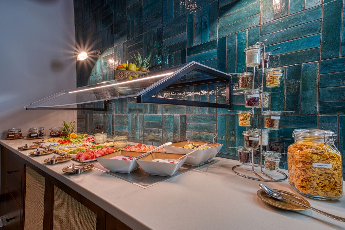 NYCE-Hotel-Bonn-Trademark-Collection-by-Wyndham-Restaurant-45