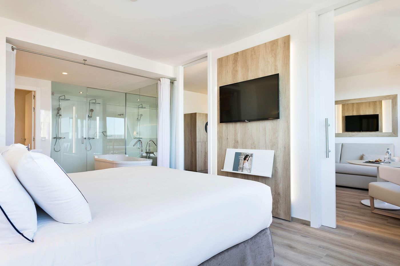 Melia-Madrid-Princesa-Room-60