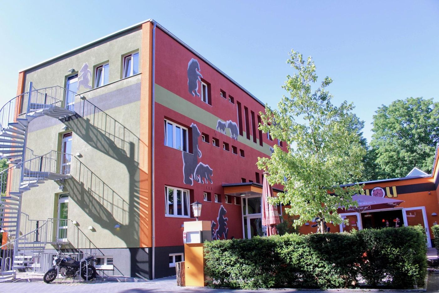 Holi-Hostel-Hotel-General-view-3