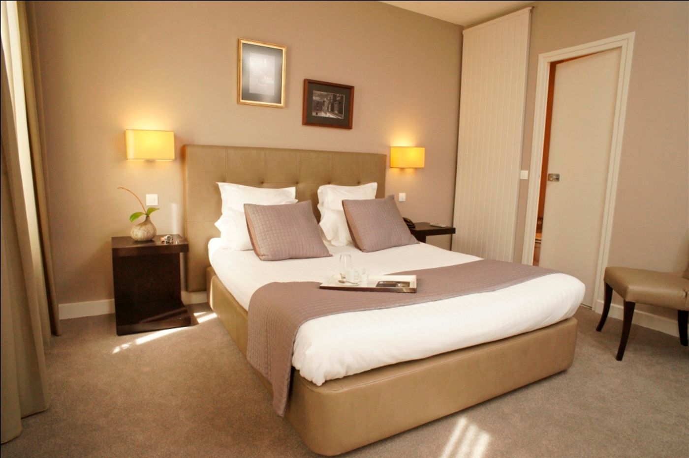 Opera-Frochot-Room-13