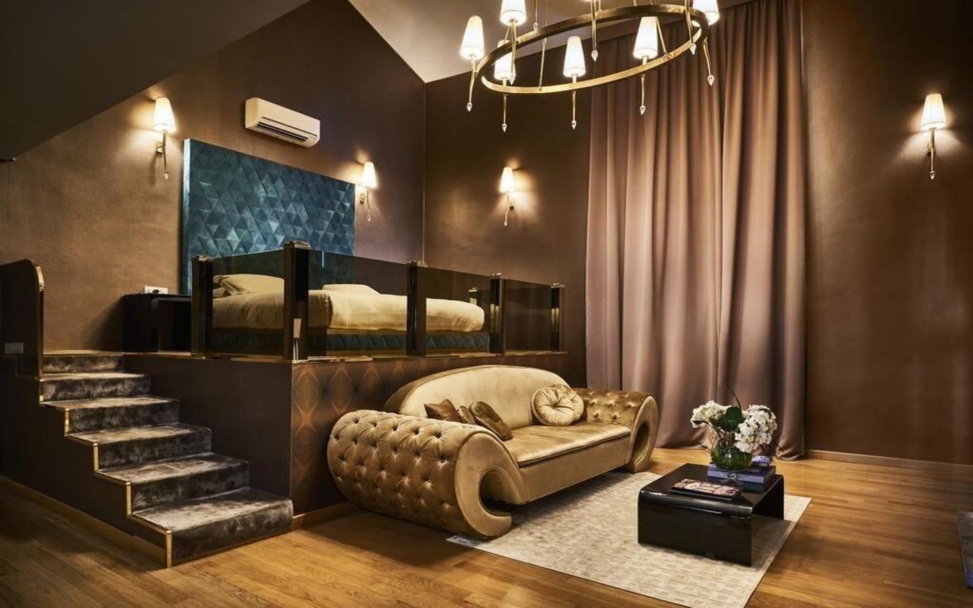 Penthouse-Suite-Rome-Room-5