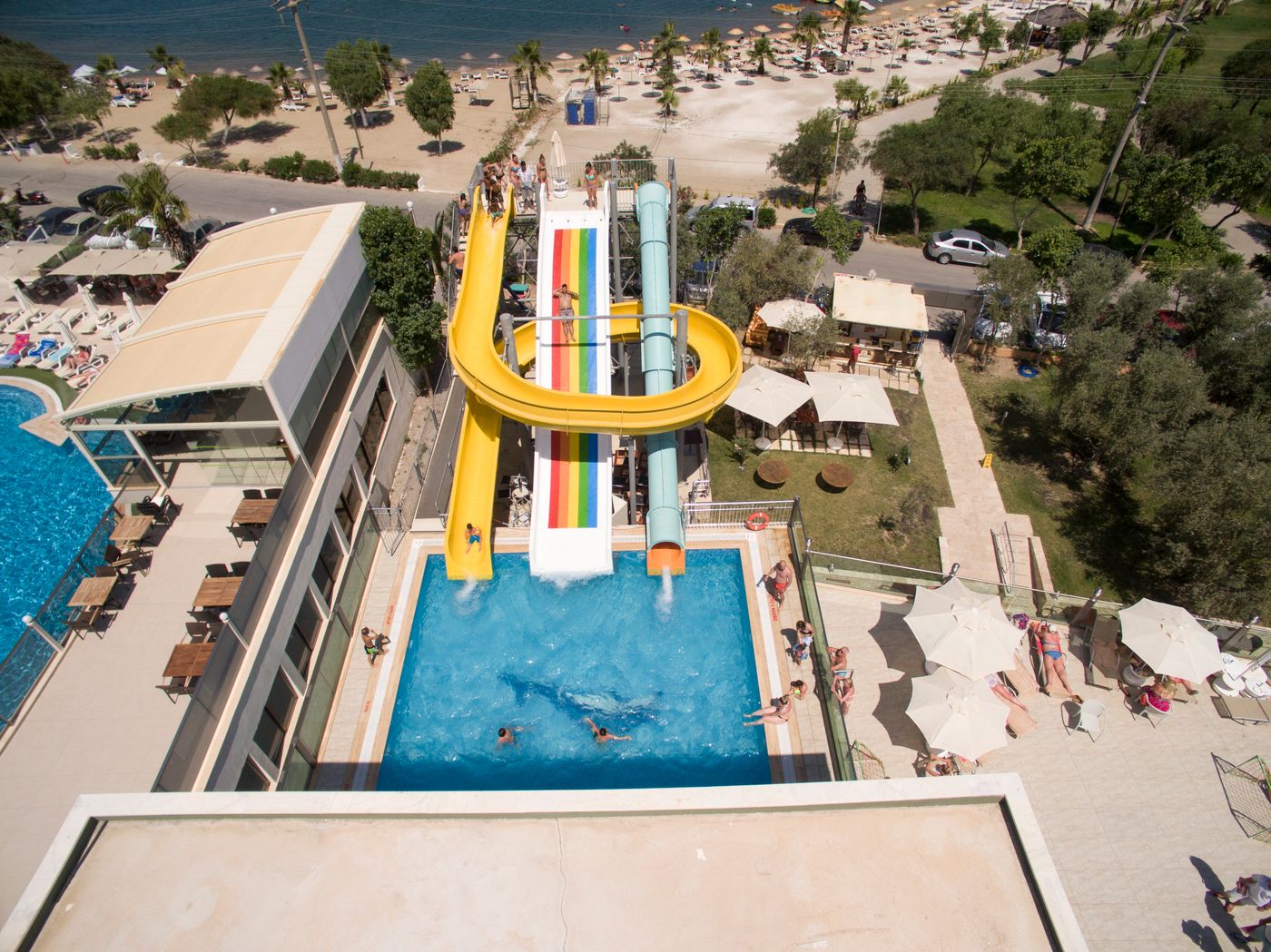 Jasmin-Beach-Hotel-Pool-15