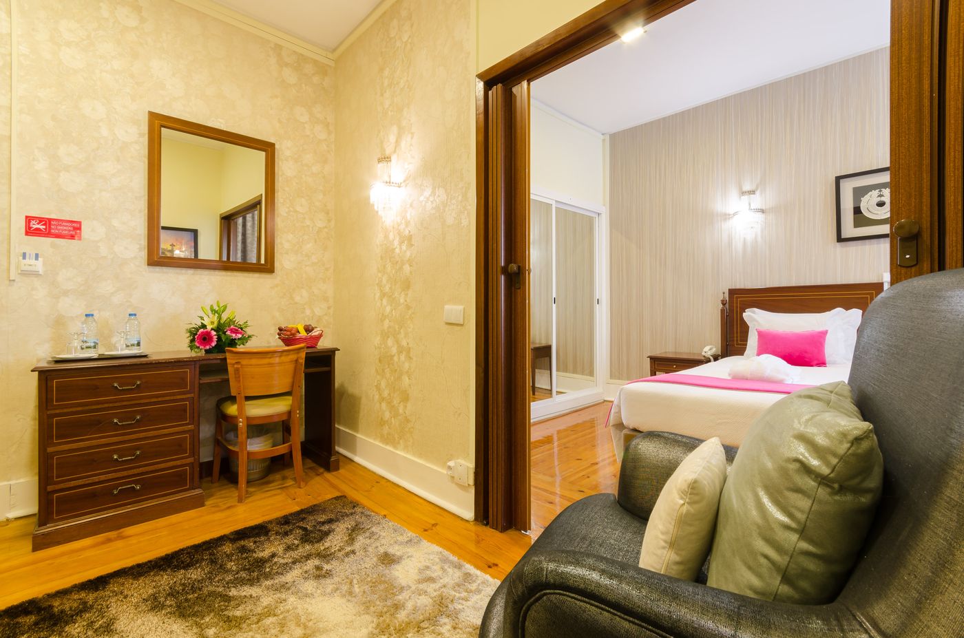 Inn-Rossio-Room-8