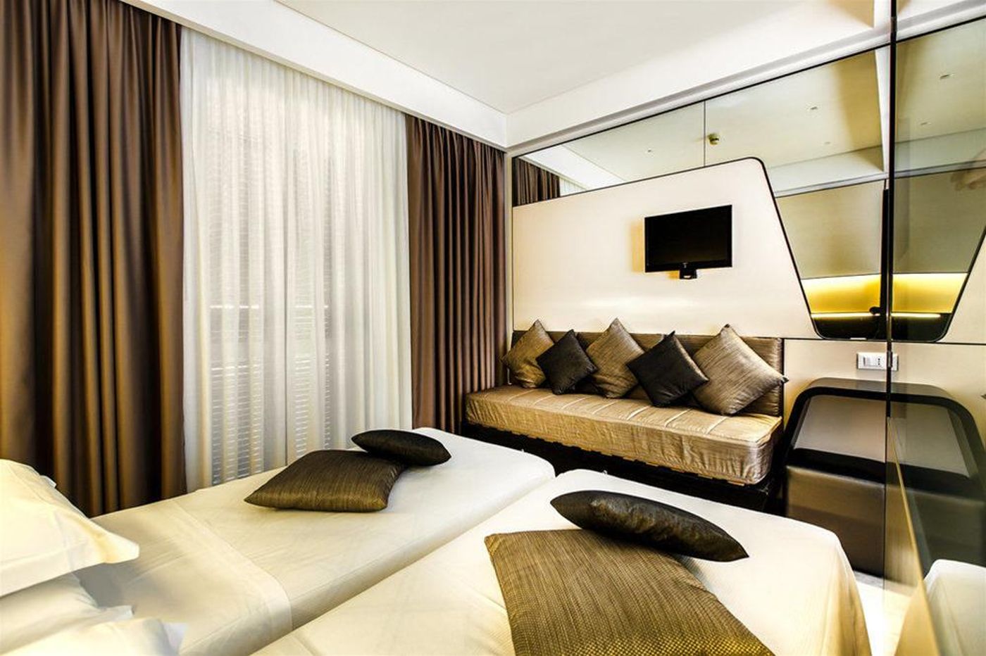 Smeraldo-General-view-25