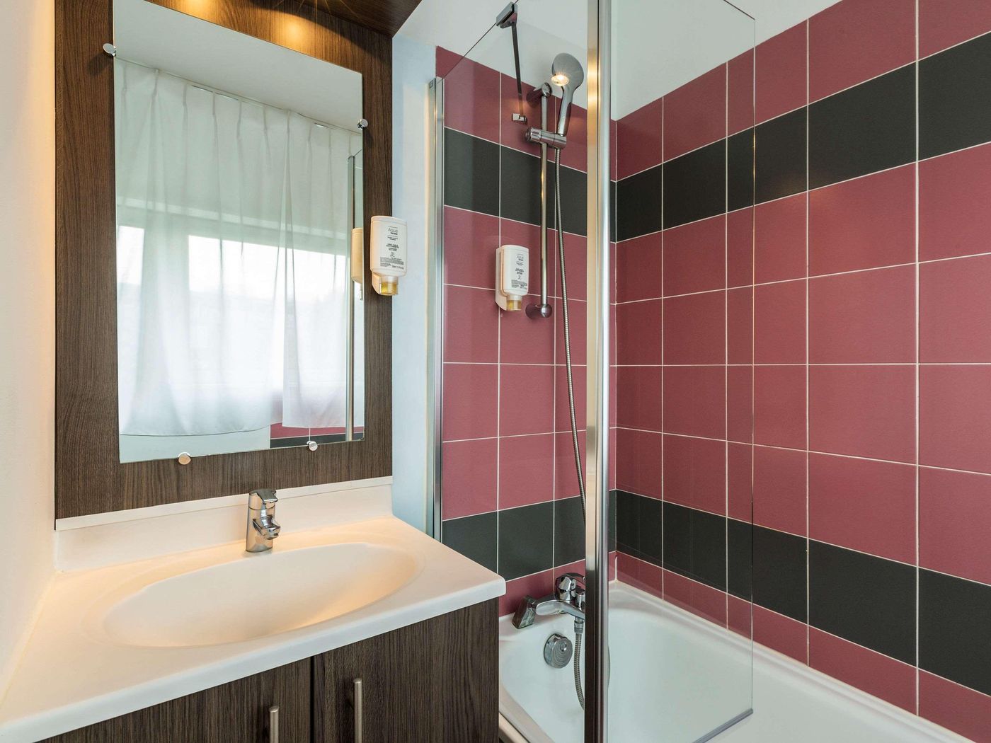 Aparthotel-Adagio-access-Paris-La-Villette-Room-37